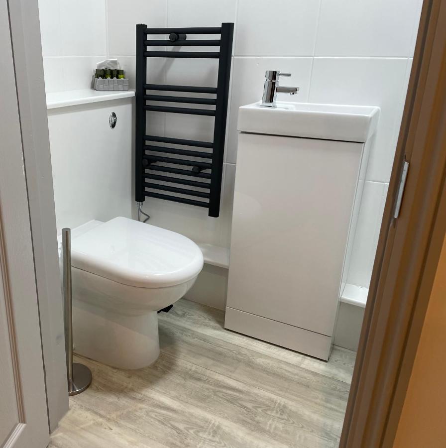 Stunning Contemporary 1 Bedroom En-Suite Annexe Plymouth Kültér fotó